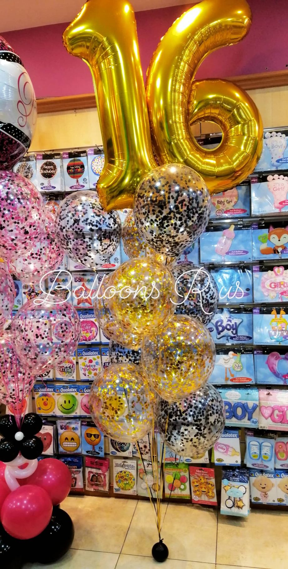 SWEET SIXTEEN CONFETTI BUNCH