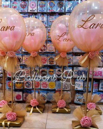 centerpiece of balloons