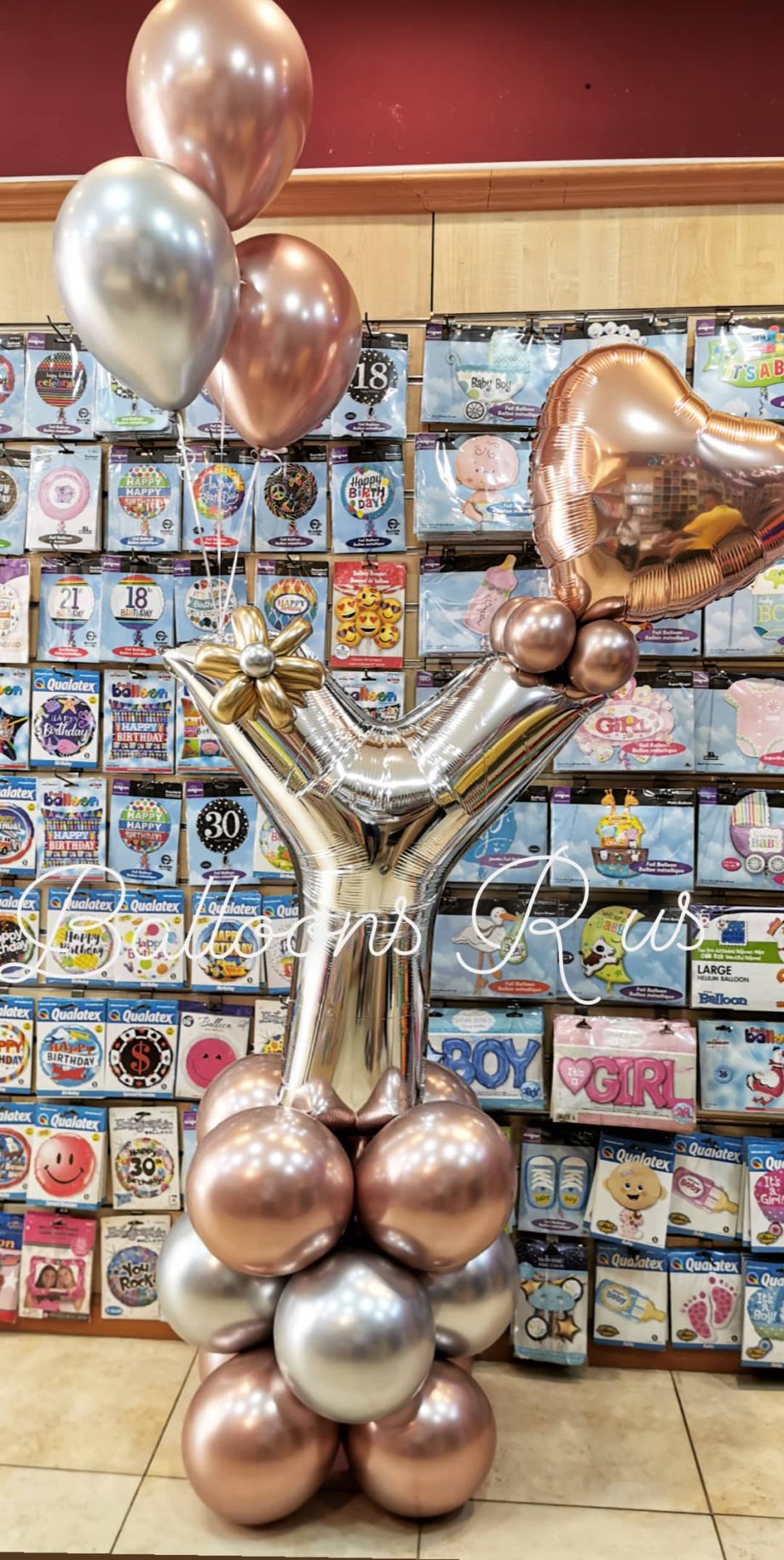 CHROME STAND WITH BIG LETTER
