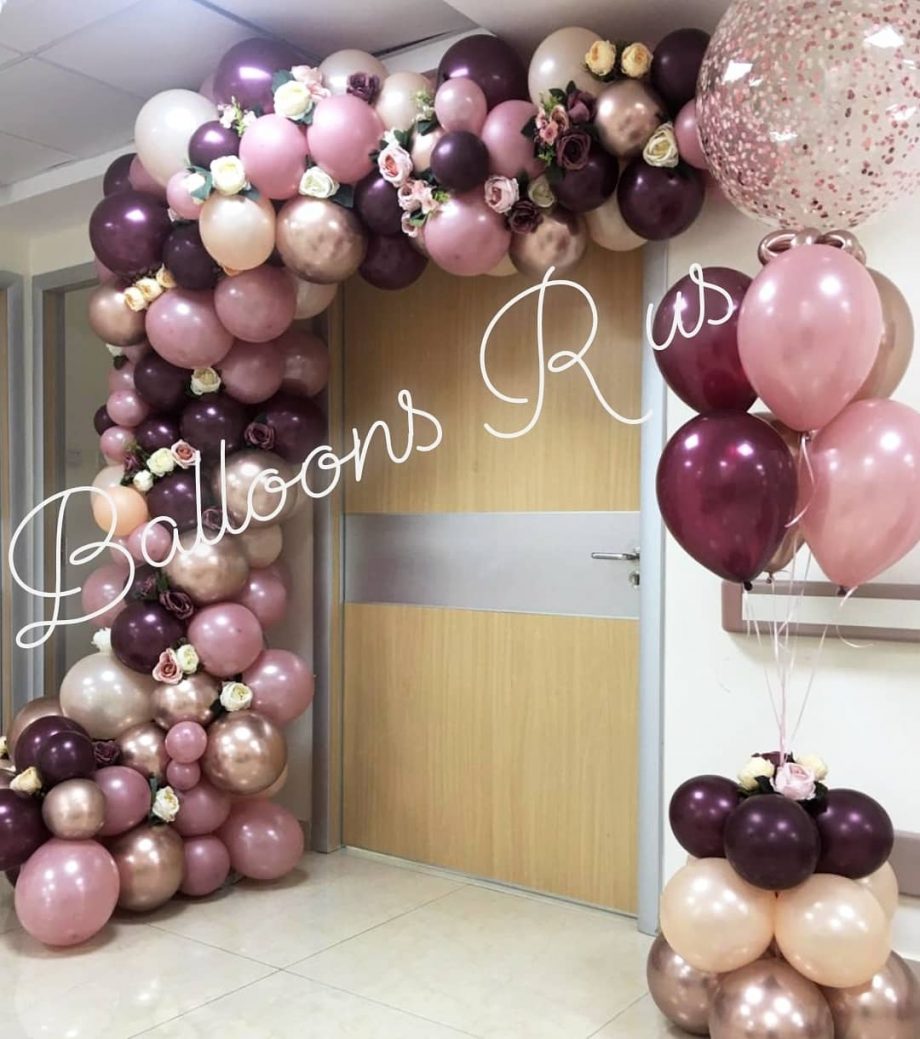 NEW BABY GIRL ORGANIC ARCH WITH CONFETTI STAND