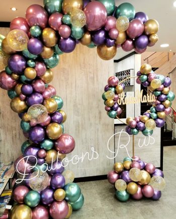 ORGANIC ARCH WITH CIRCLE OF CHROME