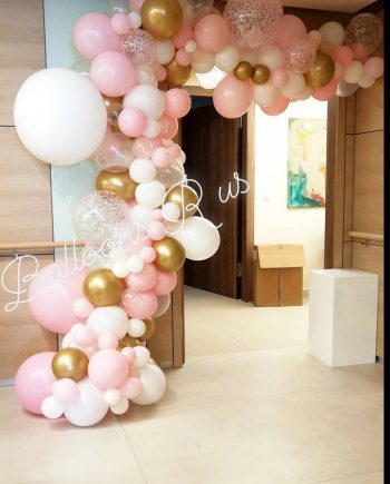 BABY GIRL WELCOMING ORGANIC ARCH