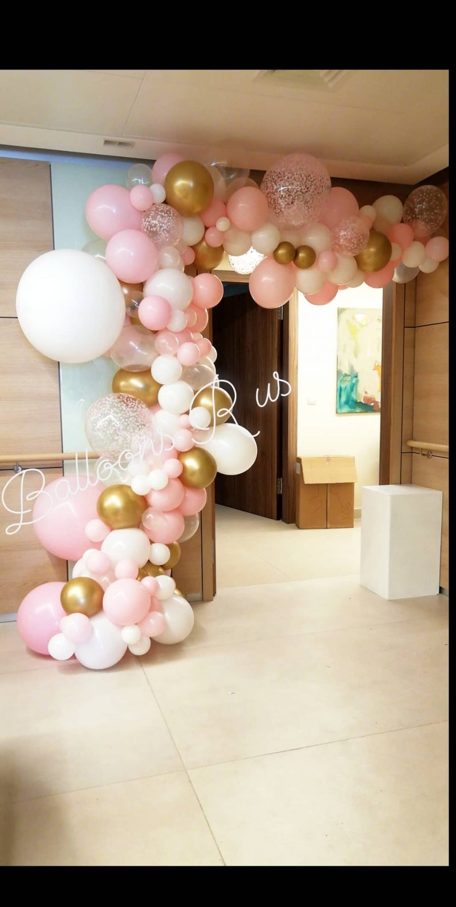 BABY GIRL WELCOMING ORGANIC ARCH