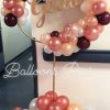 circle stand of balloons