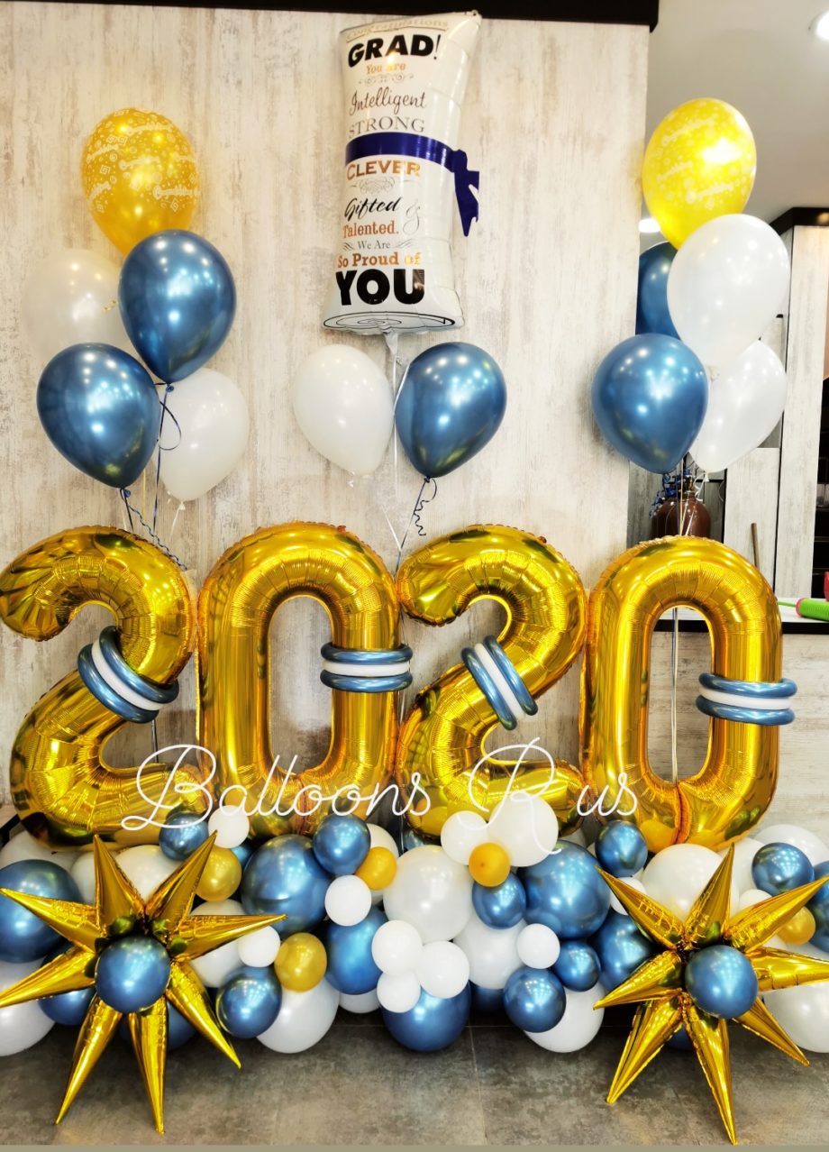 2020 big graduation arrangement