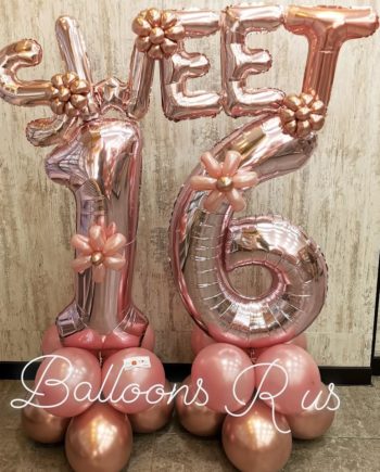 Sweet 16 arrangement