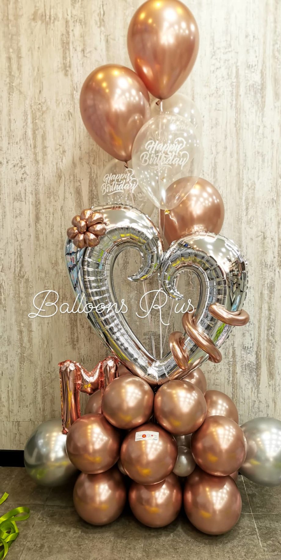 arrangement with small letter