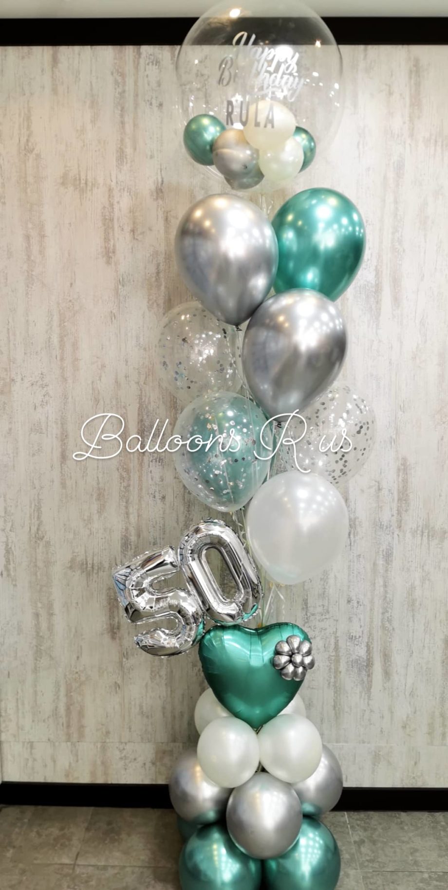 Chrome arrangement with printed balloon