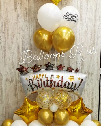 Birthday arrangement with big heart foil balloon