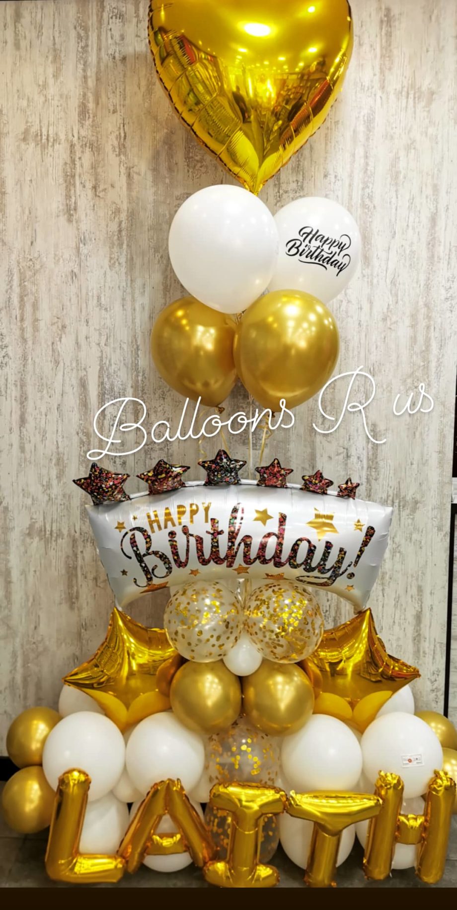 Birthday arrangement with big heart foil balloon