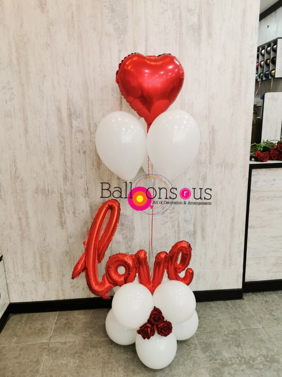 SIMPLE LOVE ARRANGEMENT WITH 3 ARTIFICAL FLOWERS