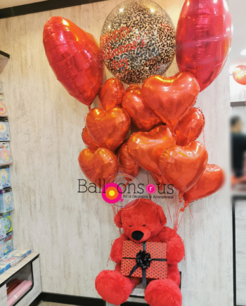 TEDDY BEAR WITH HELIUM BALLOONS
