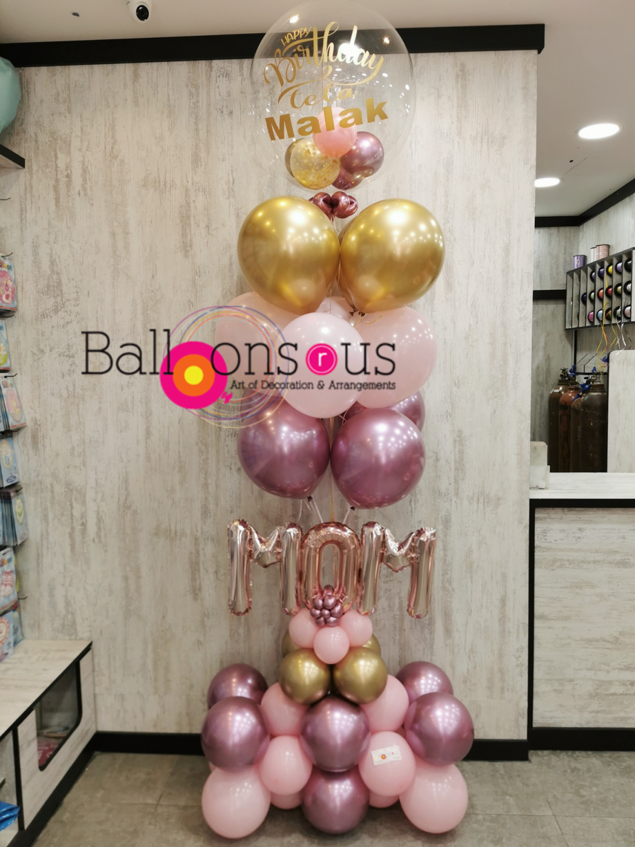 Mom Arrangement with customized balloon on the Top