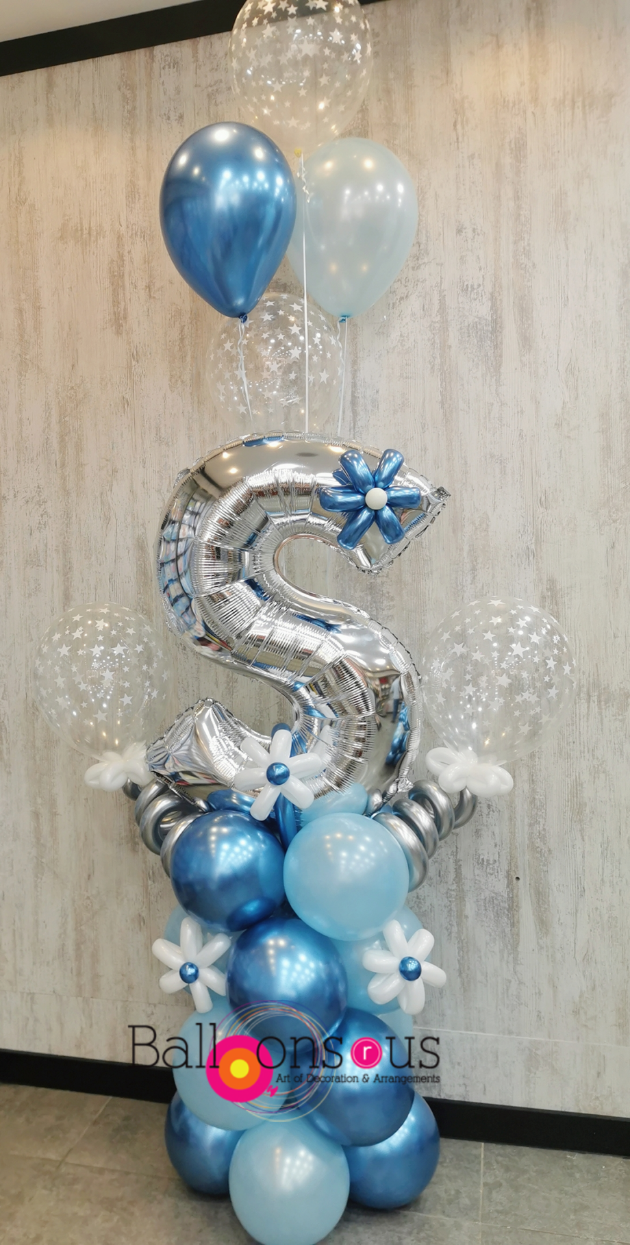 arrangement with big letter