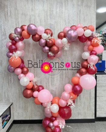 Organic Heart of pearl and chrome balloons