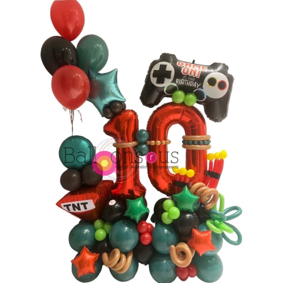 Minecraft birthday Arrangement
